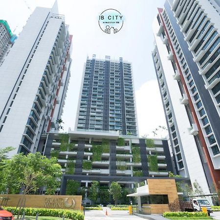 Grand Medini Suites By Rr Jbcity Nusajaya  Esterno foto