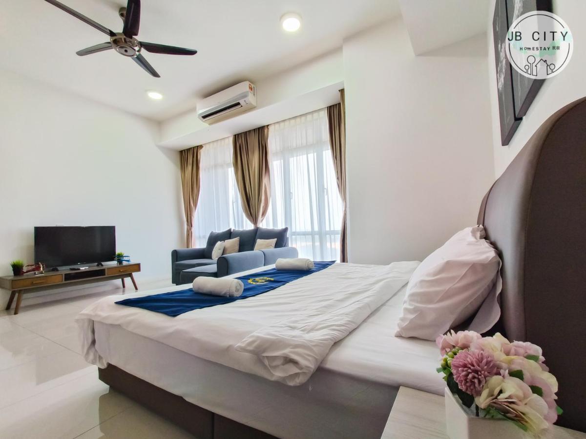 Grand Medini Suites By Rr Jbcity Nusajaya  Esterno foto