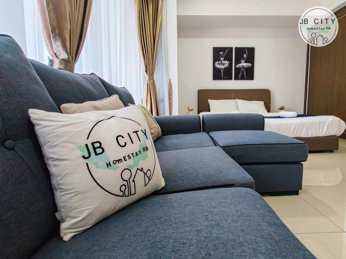 Grand Medini Suites By Rr Jbcity Nusajaya  Esterno foto